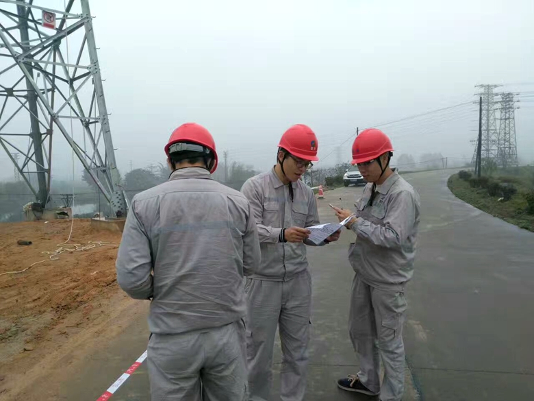 太陽能光伏發電公司.jpg